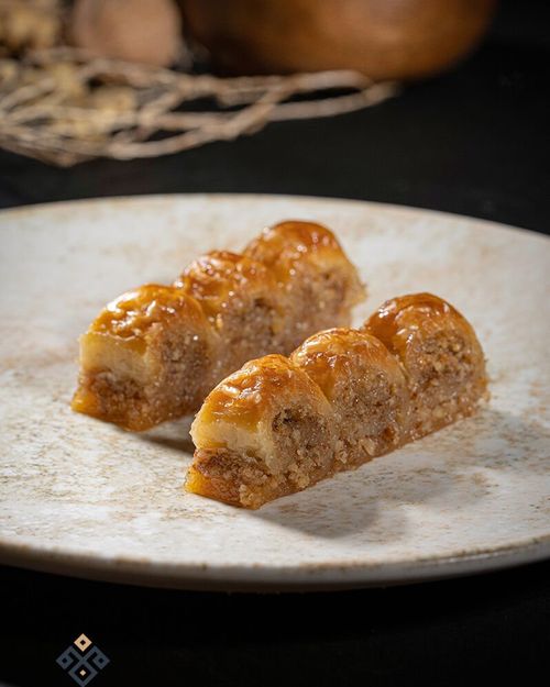Cevizli Dürüm – Kilimli Baklava