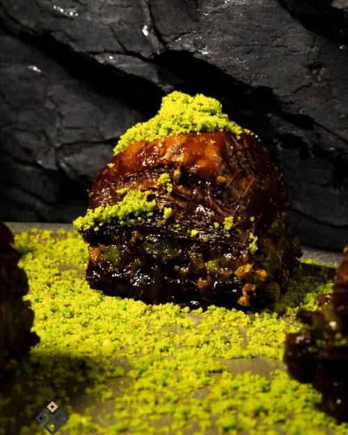 Çikolatalı Baklava – Kilimli Baklava